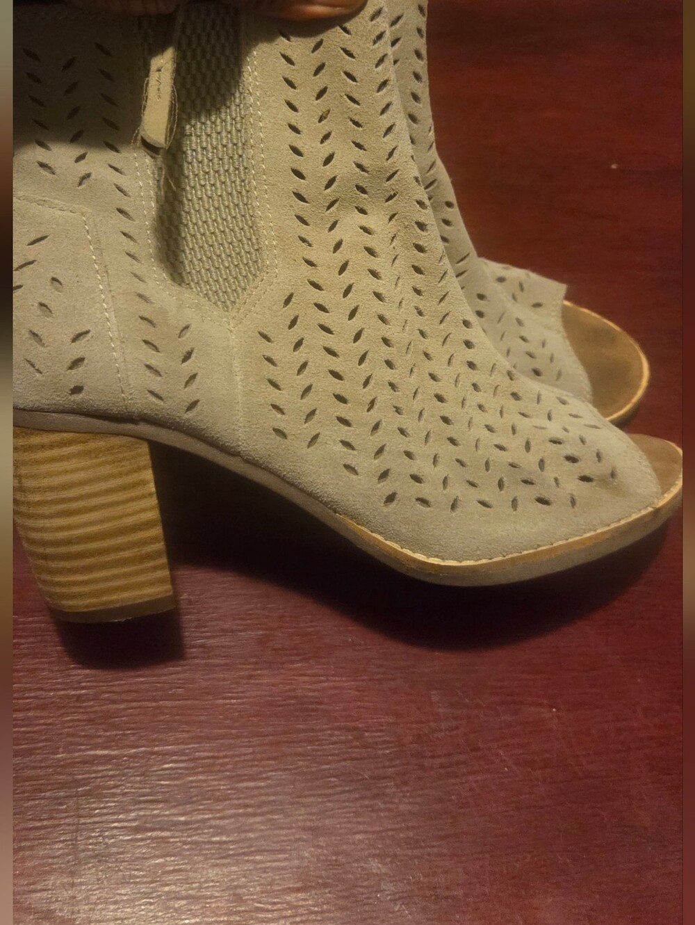 TOMS Women’s Majorca Peep Toe Booties – Taupe Faux Suede Size 9